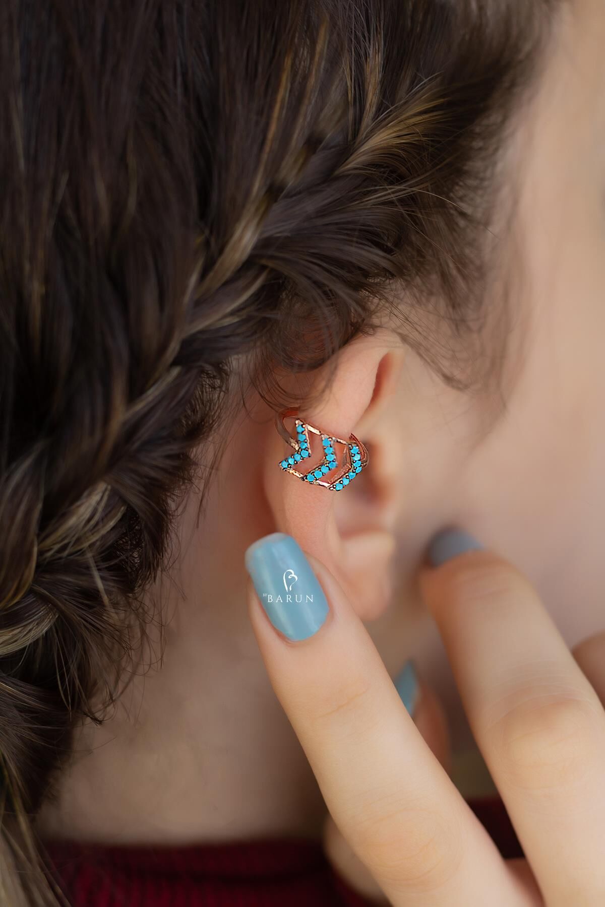 Yuvarlak Mavi Firuze Taşlı  Ok Model 925 Ayar Halka Gümüş Kıkırdak Küpe Earcuff