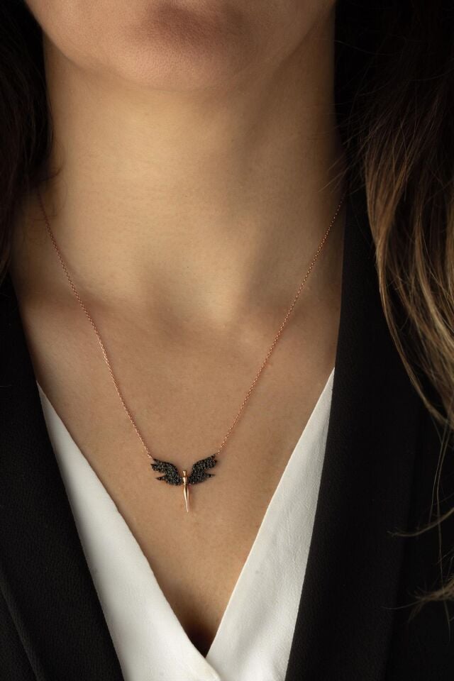 Siyah Taşlı Mikail Meleği Kolye - Rose