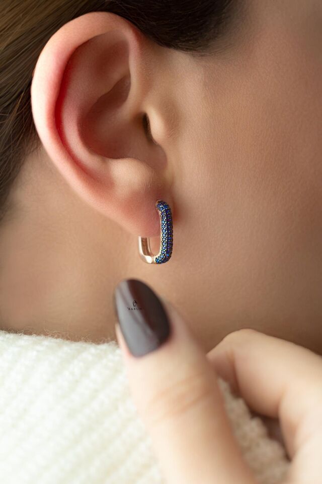 Lacivert Taşlı Dikdörtgen Model Gümüş Küpe-Rose