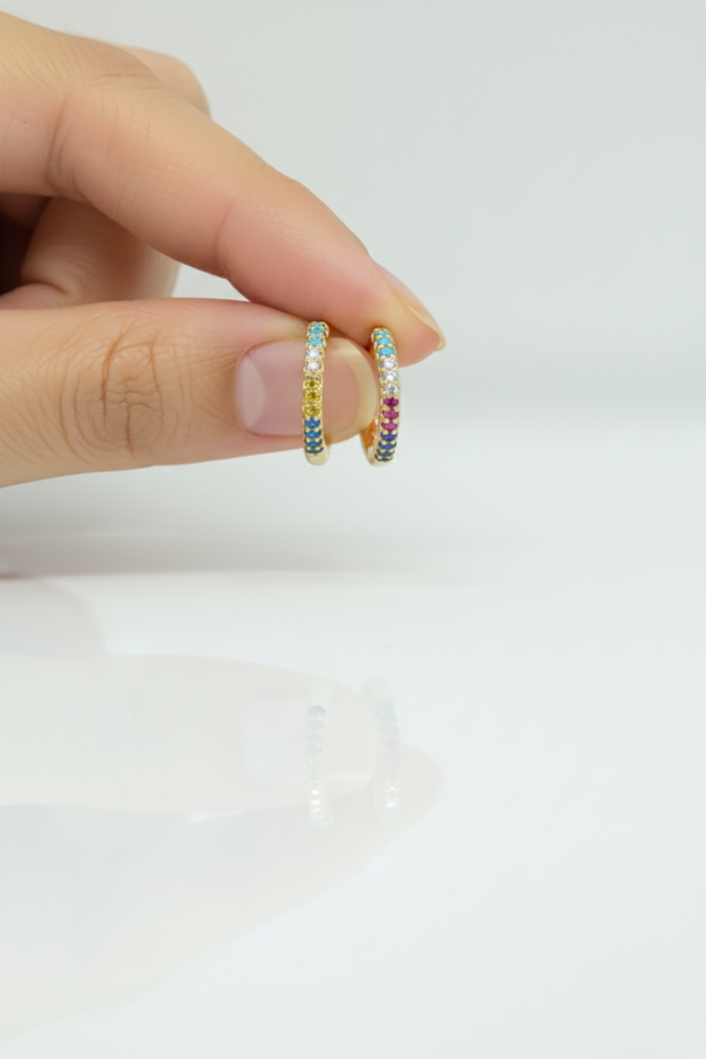 Yuvarlak Renkli Taşlı Gümüş Halka Küpe -Rose