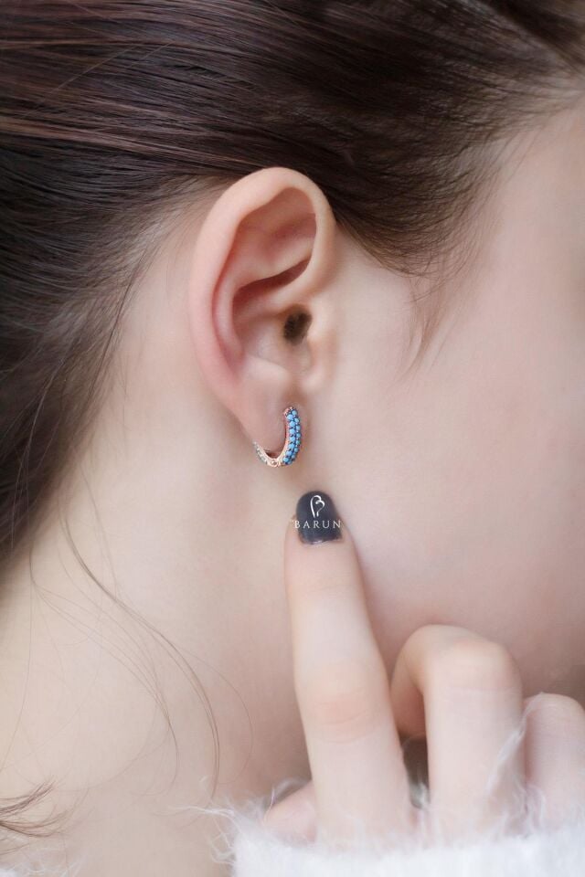 Mavi Firuze Taşlı Oval Gümüş Küpe-Rose