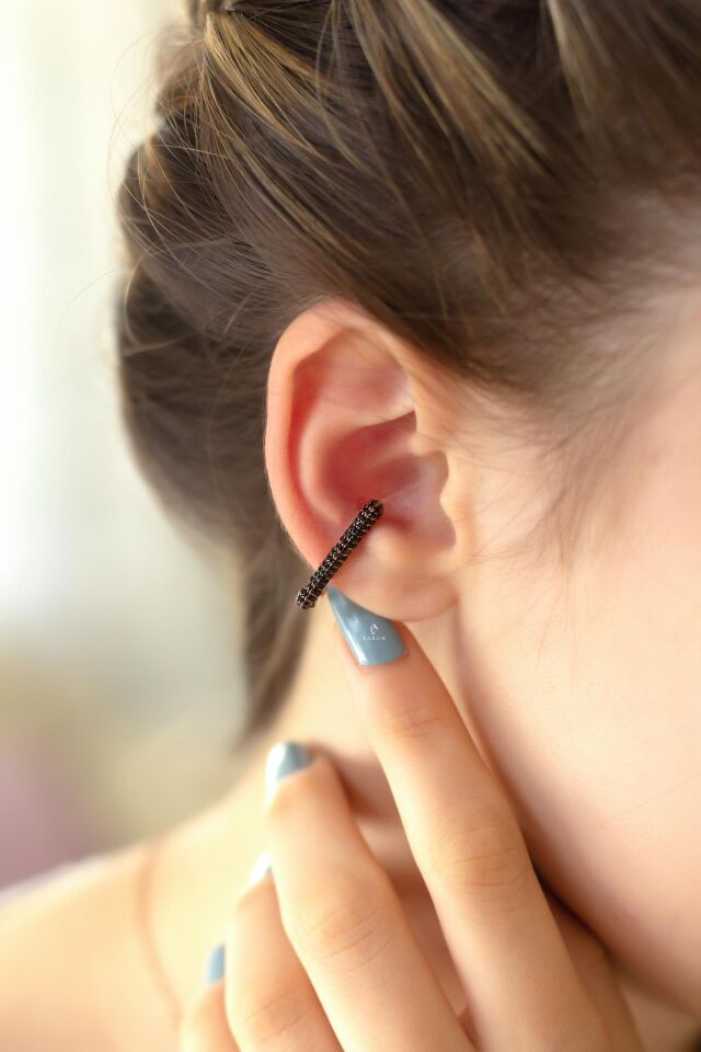 Siyah Taşlı Dikdörtgen Model Unisex  Gümüş Kıkırdak Küpe-Rose