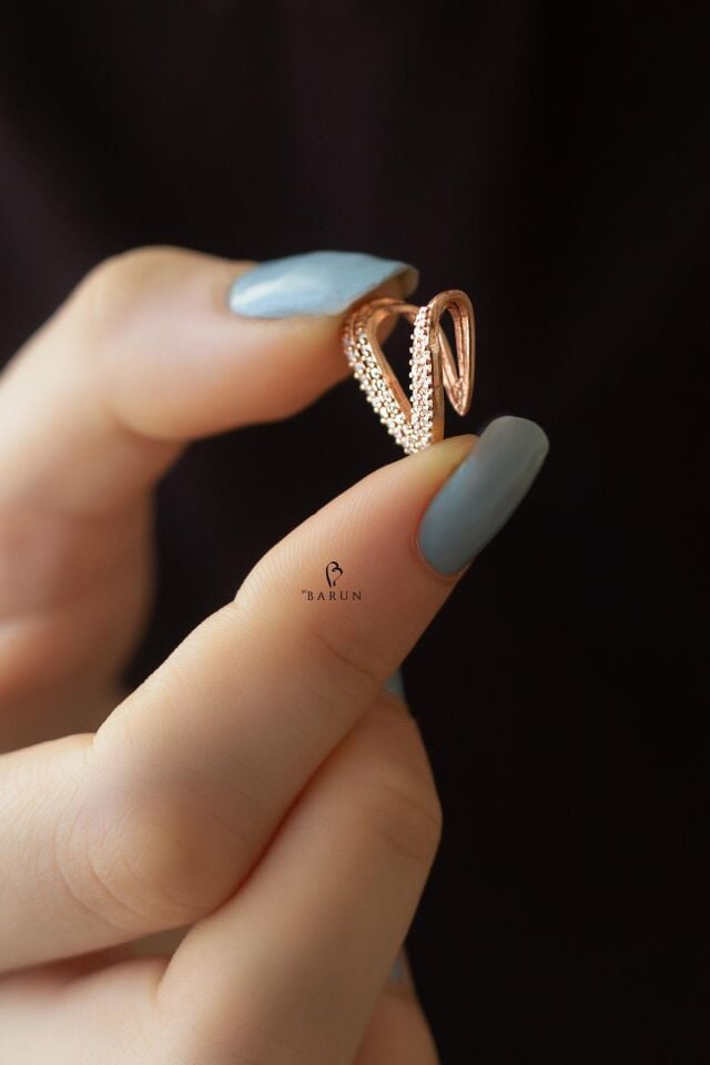 Üçgen İkili Beyaz Taşlı 925 Ayar Gümüş Kıkırdak Küpe-Rose