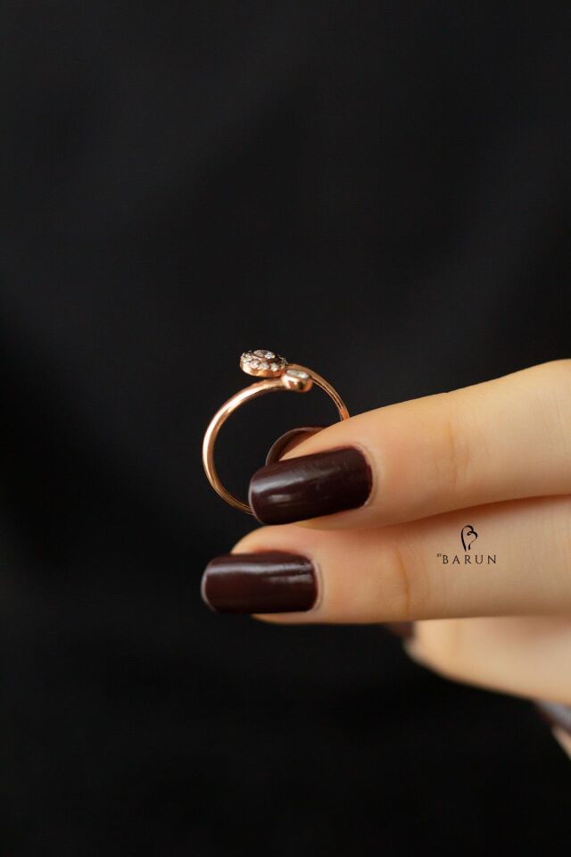 Yuvarlak Tek Taş Elmas Model 925 Ayar Ayarlanabilir Gümüş Yüzük