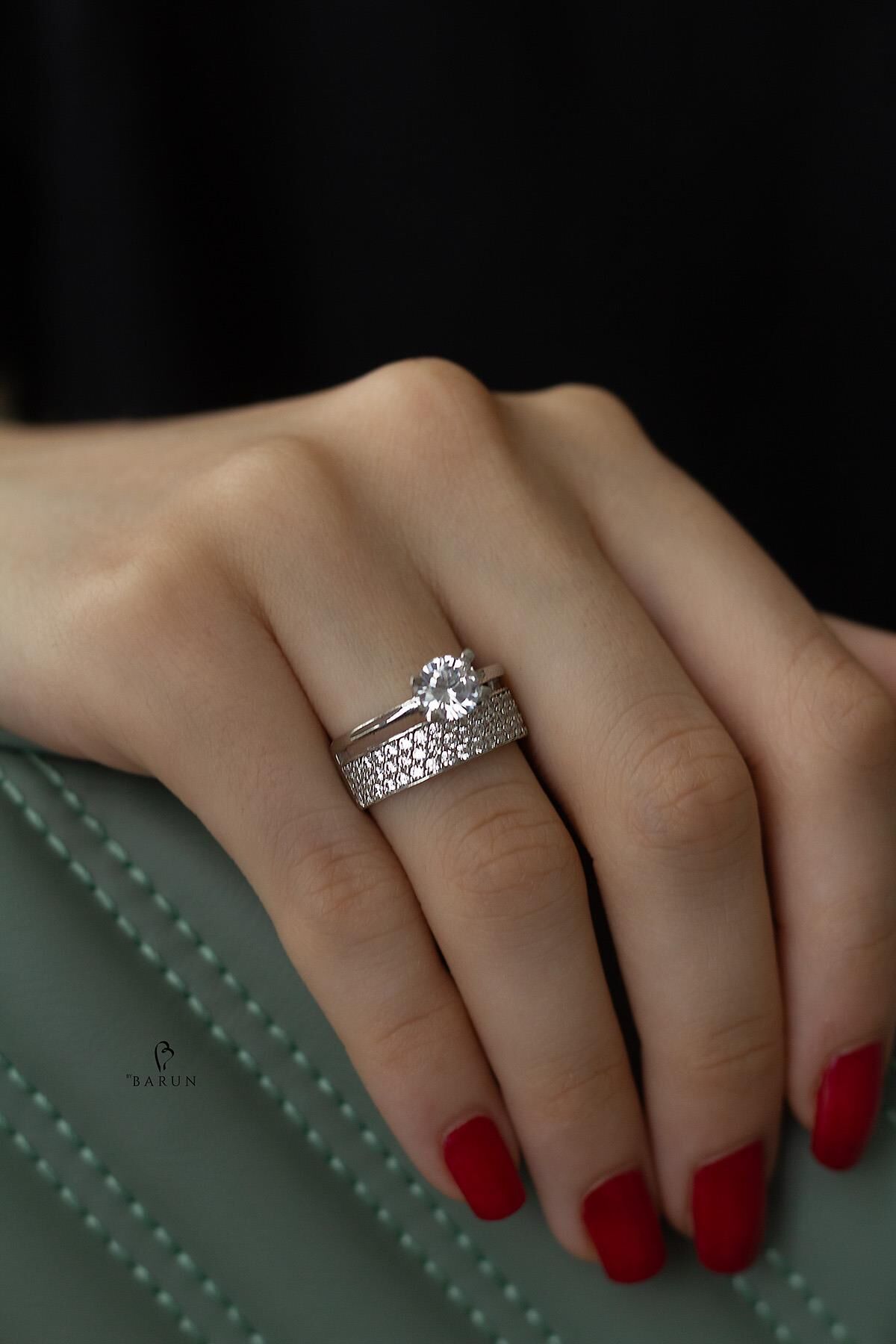 Tektaş Pırlanta Model 3 Sıra Yarım Tamtur 1 Carat Görünümünde Birleşik 925 Ayar Alyans Gümüş Yüzük YZ-0044