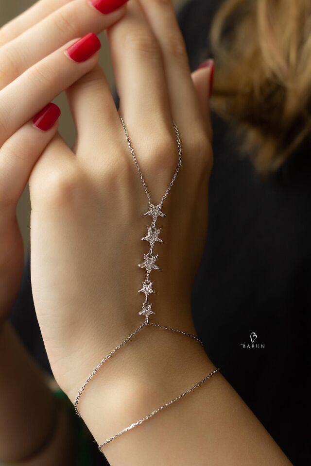 Sıralı Yıldız Beyaz Taşlı Sarı Renk 925 Ayar Gümüş Şahmeran