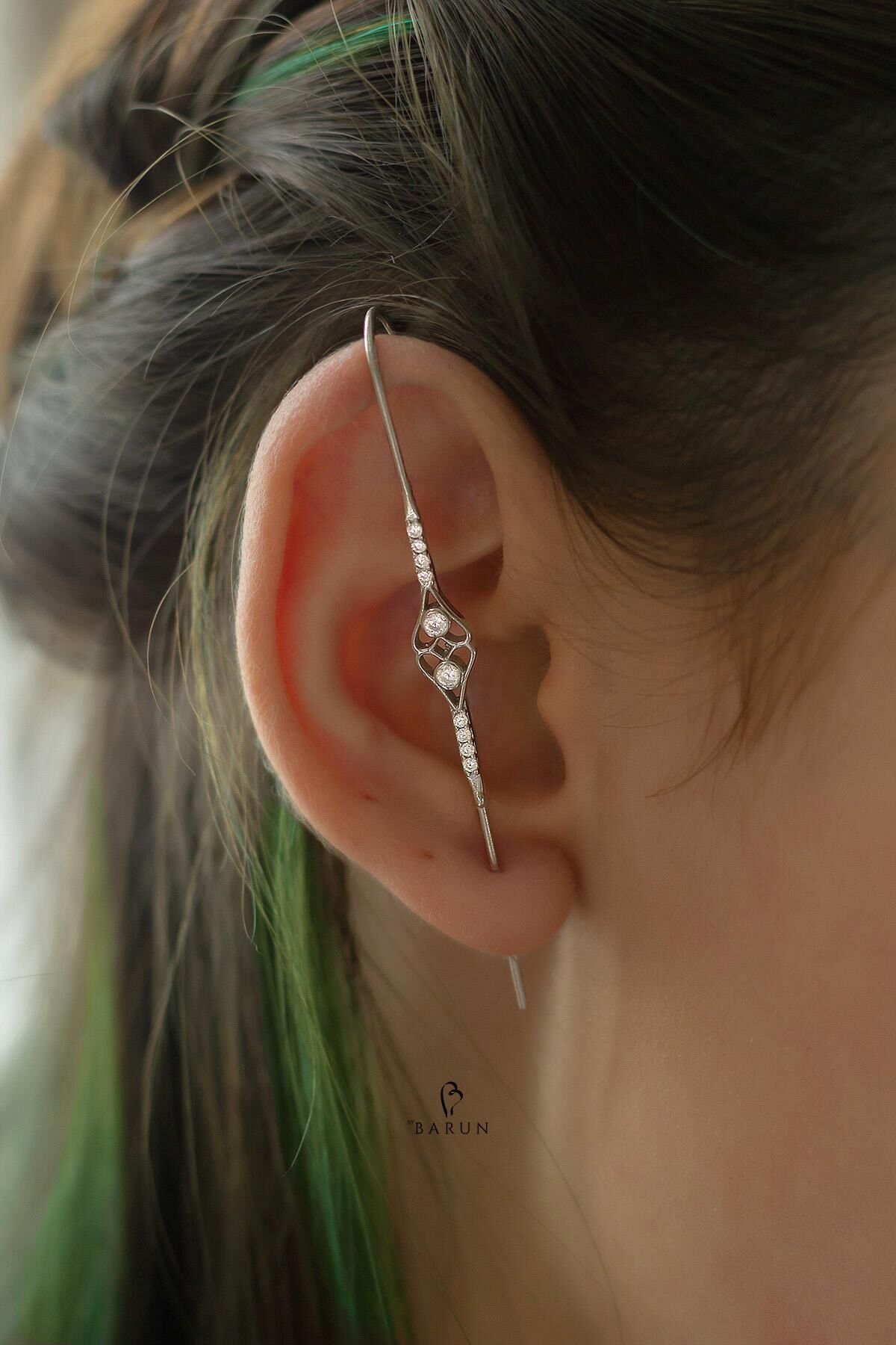 İkili Kalp Baston Kıkırdak Yuvarlak Taşlı 925 Ayar Gümüş Küpe