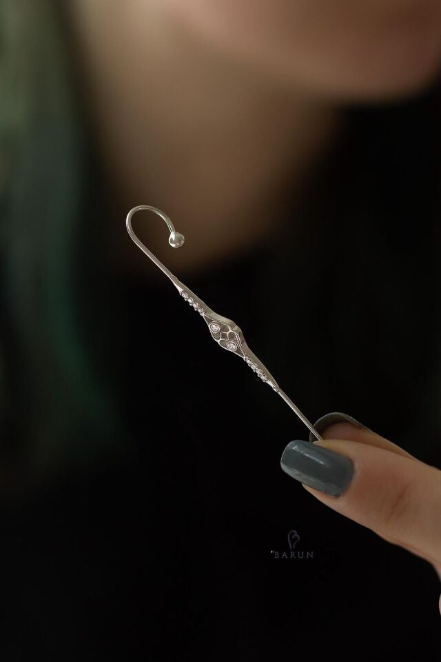 İkili Kalp Baston Kıkırdak Yuvarlak Taşlı 925 Ayar Gümüş Küpe