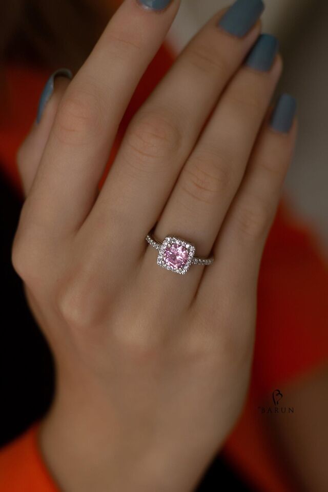 Yuvarlak Baget Taşlı Pırlanta Model 925 Ayar Gümüş Yüzük YZ-0048