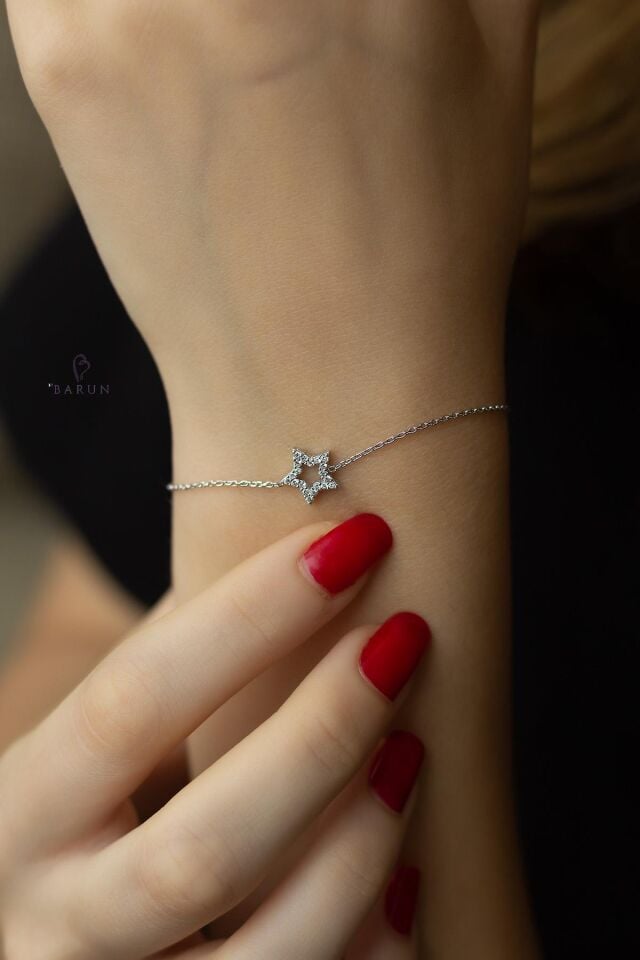 Yıldız Gümüş Bileklik 925 Ayar Beyaz Yuvarlak Taşlı