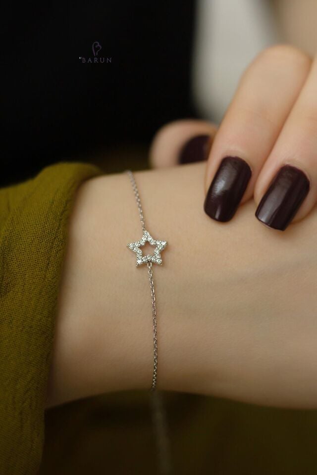 Yıldız Gümüş Bileklik 925 Ayar Beyaz Yuvarlak Taşlı