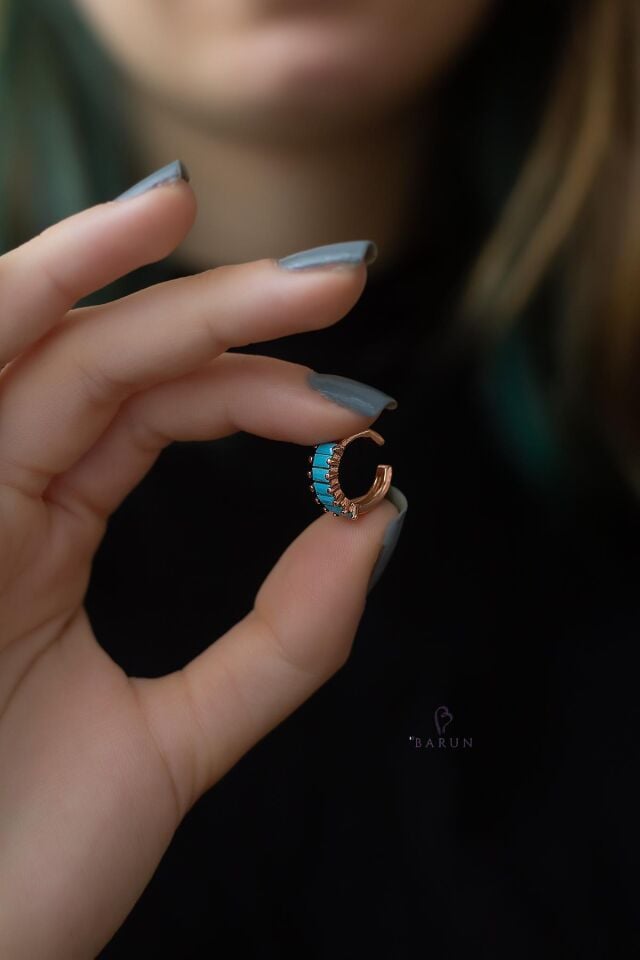 Baget Model Siyah Taşlı Yuvarlak 925 Ayar Kalın Kıkırdak Küpe-Earcuff