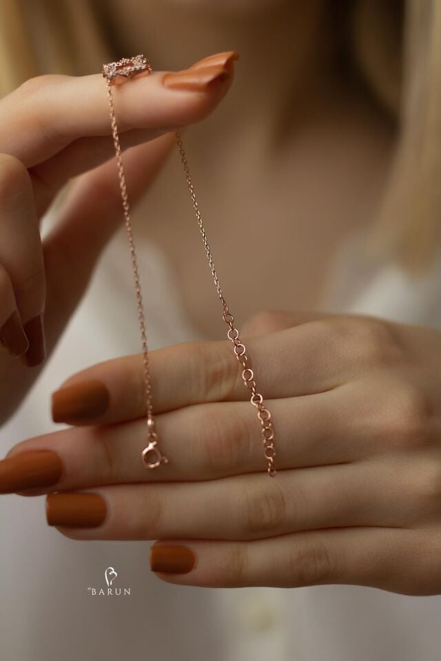 Yıldız Model Gümüş Bileklik Beyaz Yuvarlak Taşlı 925 Ayar Bileklik