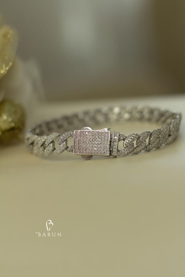 Kalın Örme Gurmet Zincir Bileklik 925 Ayar Kilit Model Taşlı Bileklik