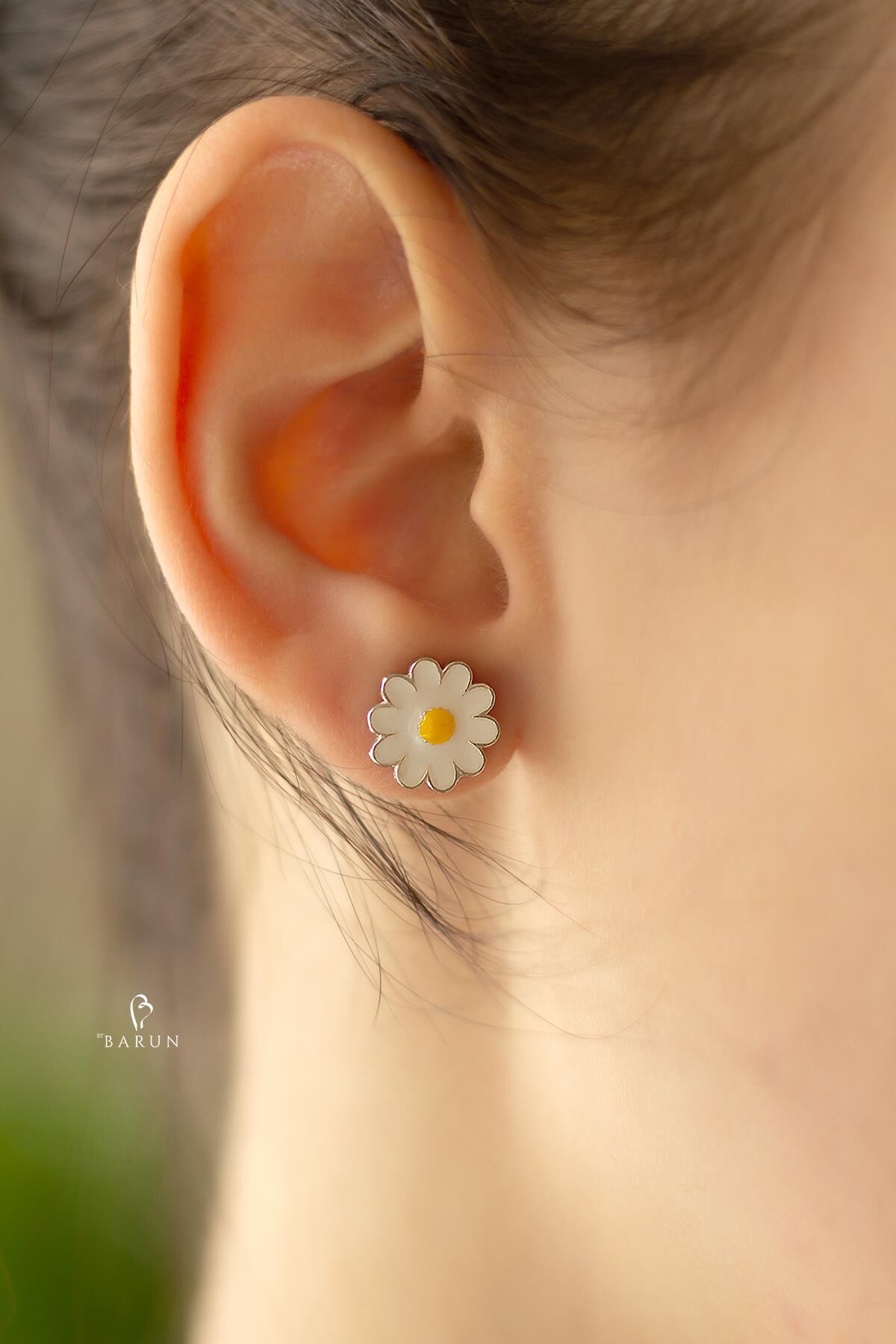 Papatya Model Mineli 925 Ayar Gümüş Küpe