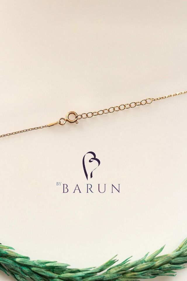 Beyaz Yuvarlak Taşlı 925 Ayar Zincir Kolye