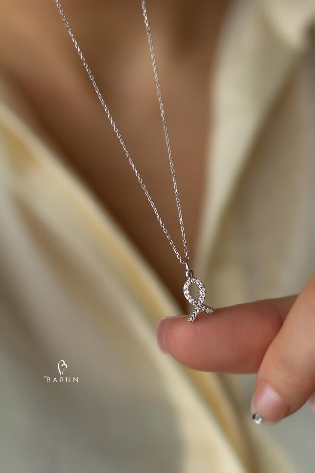 Kurdele Model Beyaz Yuvarlak Taşlı 925 Ayar Gümüş İyilik, Farkındalık, Mücadele Kolyesi