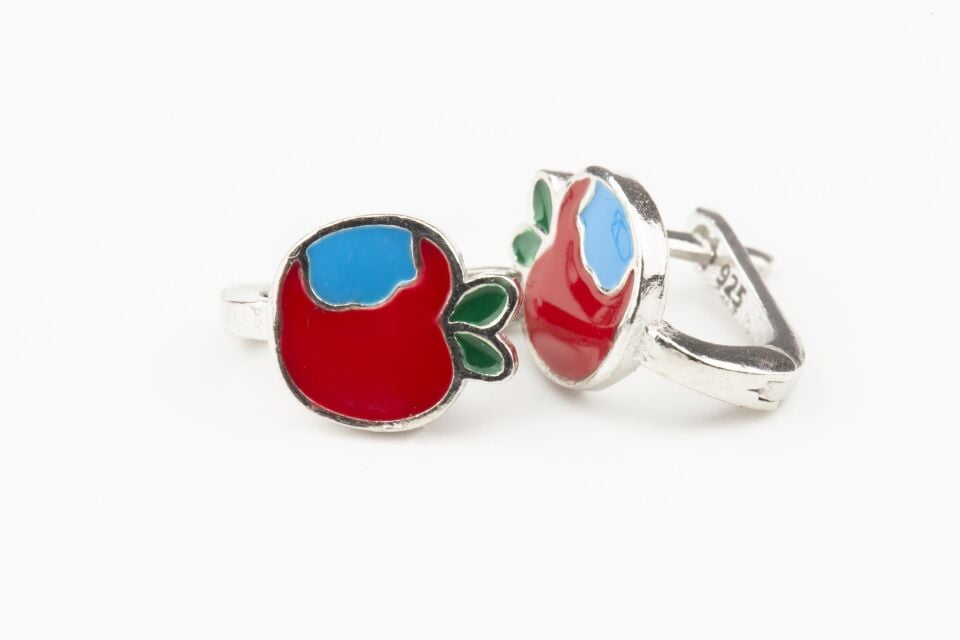 Elma Kırmızı Mineli Kız Çocuk Model 925 Ayar Gümüş Küpe