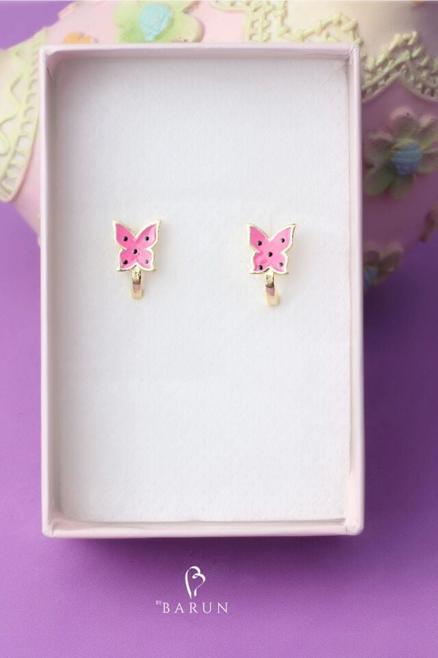Kelebek Model Benekli Pembe Kız Çocuk Mineli 925 Ayar Gümüş Küpe