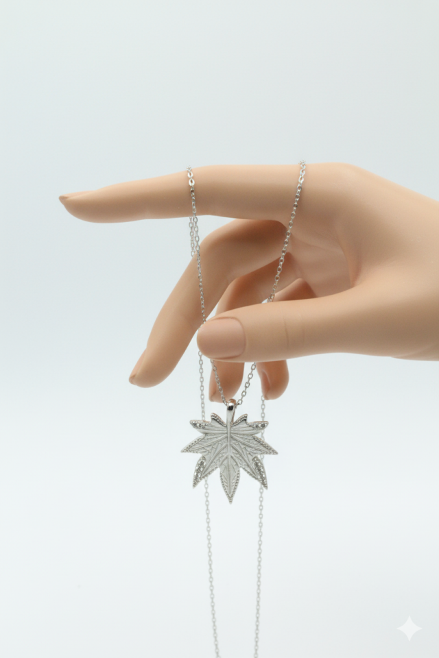 Yaprak Desenli Kolye - Rose