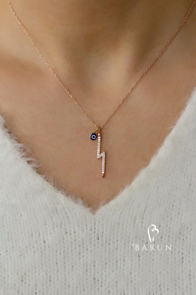 Beyaz Taşlı Şimşek Yıldırım Model 925 Ayar Gümüş Kolye