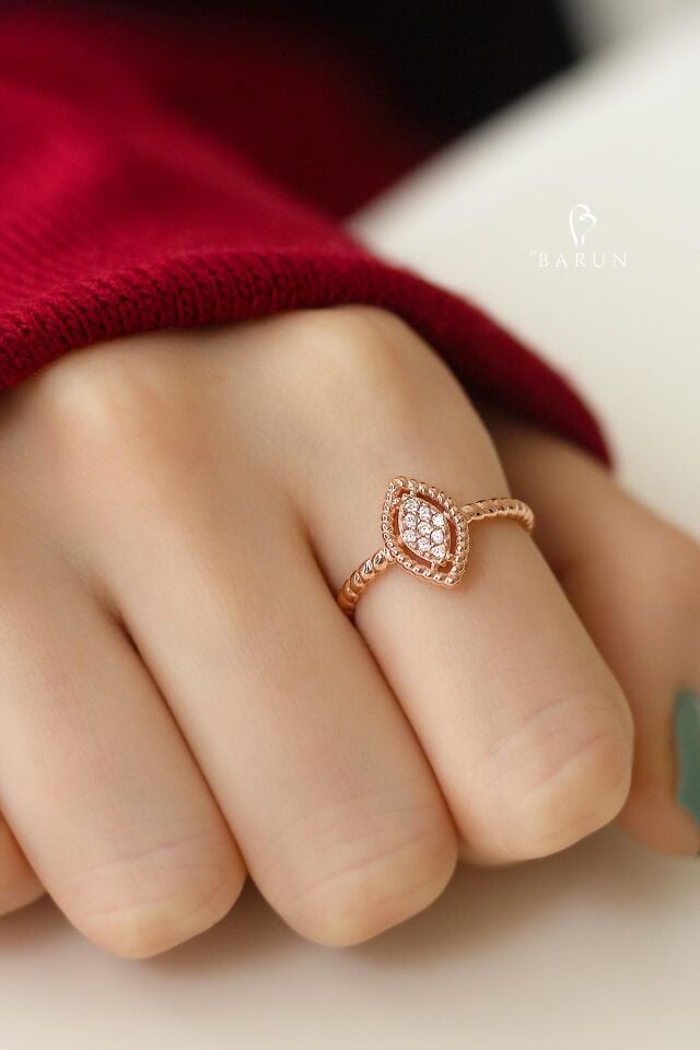 Yuvarlak Taşlı Ayarlanabilir 925 Ayar Mekik Yüzük