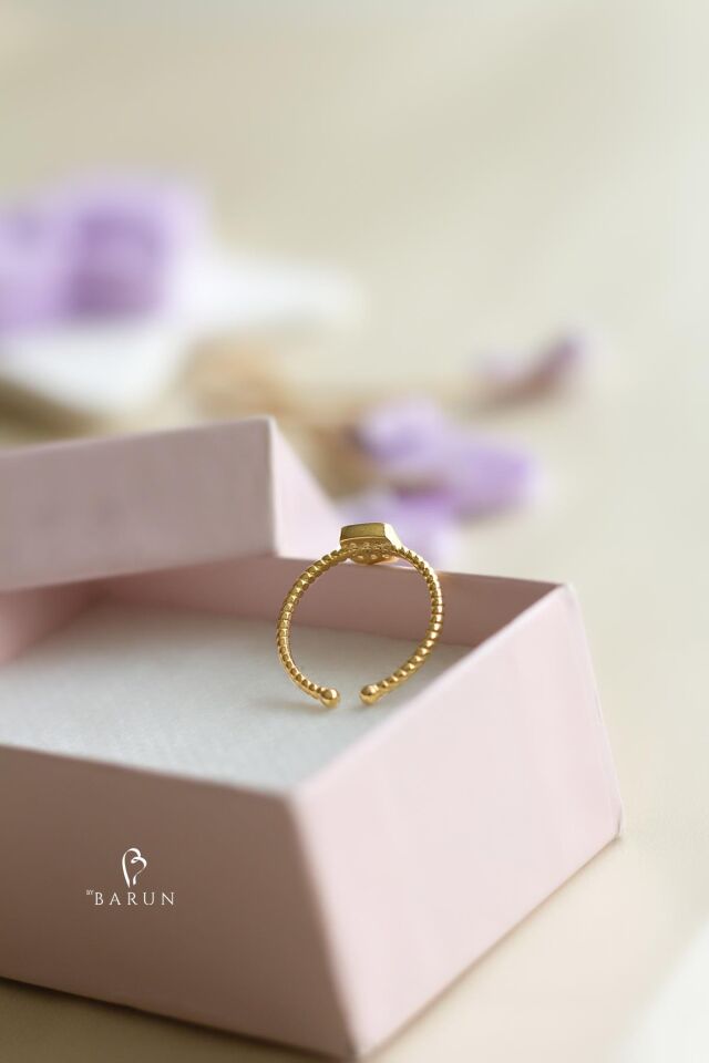 Kare Model Beyaz Taşlı Ayarlanabilir 925 Ayar Gümüş Yüzük