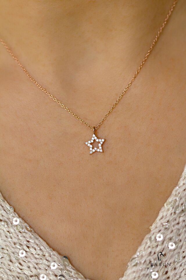 Yıldız Model Beyaz Taşlı 925 Ayar Gümüş Kolye