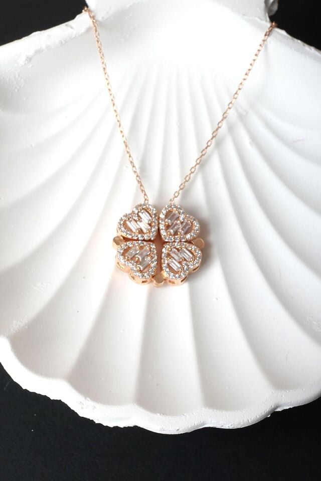 Yonca Kalpli Açılır Kapanır Mıknatıslı Baget Zirkon Taşlı 925 Ayar Gümüş Kolye