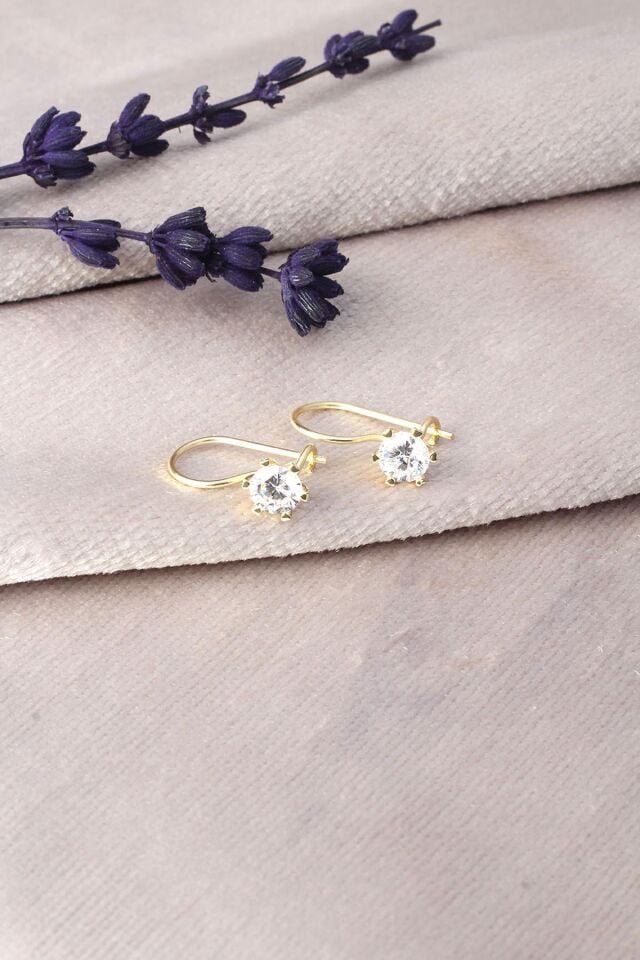 Tektaş Küpe KancalıYuvarlak Beyaz 925 Ayar Zirkon Taşlı Gümüş Küpe