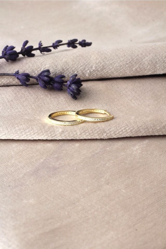 Halka Küpe Yuvarlak 925 Ayar Beyaz Zirkon Taşlı Gümüş Küpe