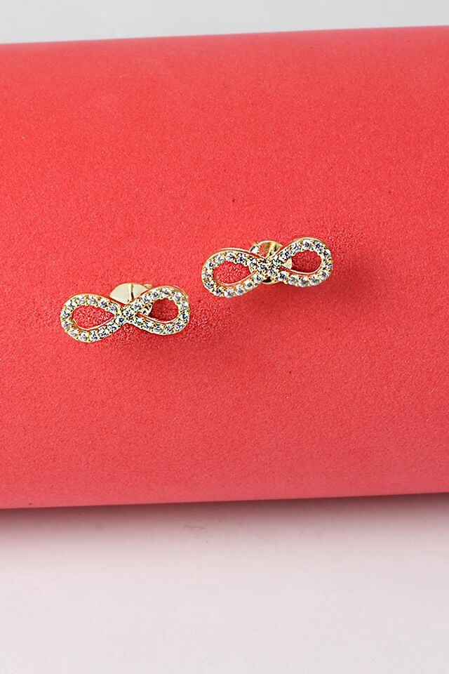 Sonsuzluk Küpe Zirkon Taşlı Beyaz 925 Ayar Çivili Gümüş Küpe