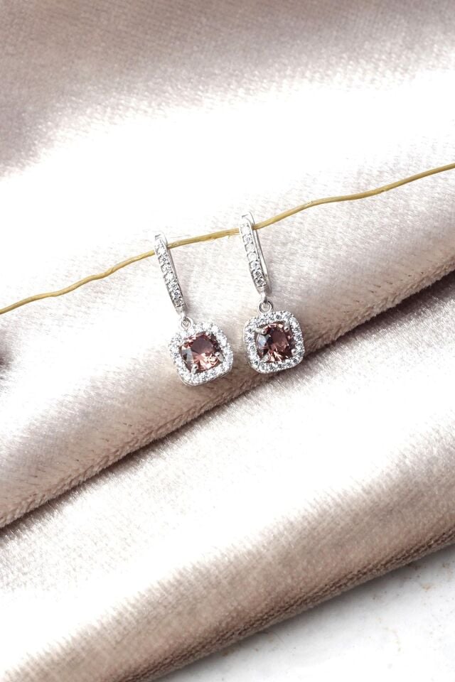 Kare Sultanit Küpe Zirkon Taşlı 925 Ayar Gümüş Sallantılı Küpe