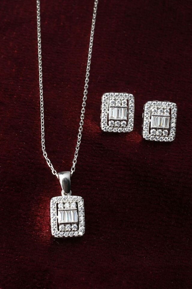 Baget Kolye Küpe Set 925 Ayar Yuvarklak Beyaz Taşlı Zirkon Gümüş Set