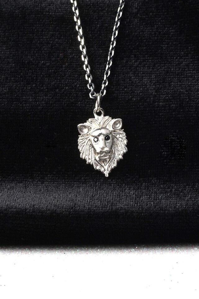 Erkek Aslan Figürlü Zincir 925 Ayar Gümüş Kolye