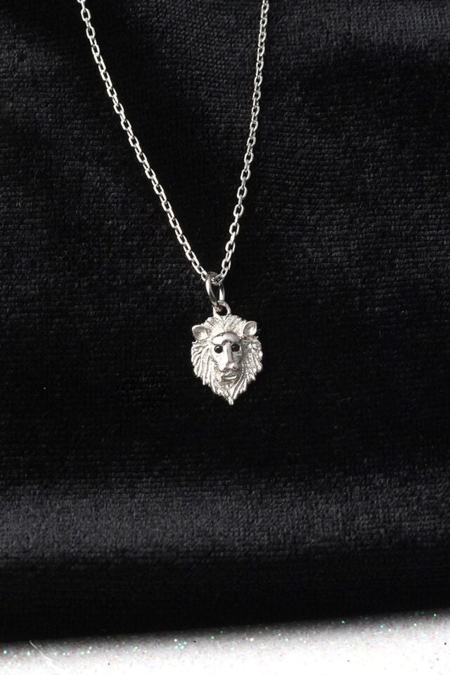 Aslan Erkek Model Küçük Zincir 925 Ayar  Zirkon Taşlı Gümüş Kolye