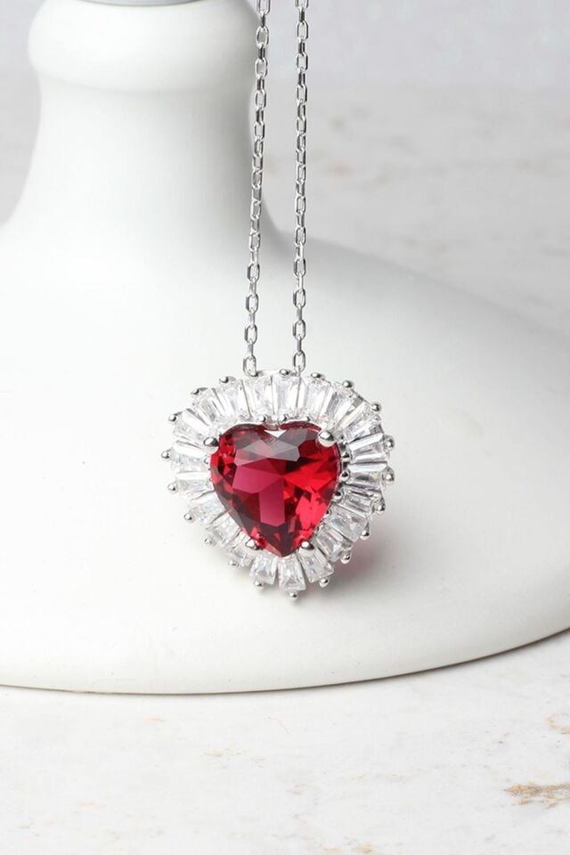 Kalp Kolye Baget Kırmızı Yakut Zirkon Taşlı Silver 925 Ayar Gümüş Kolye