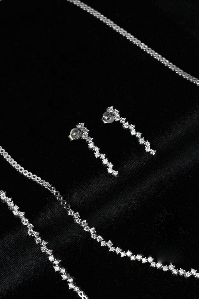 Su Yolu Yuvarlak Kolye Küpe Bileklik Set 925 Ayar Zirkon Taşlı Beyaz Silver Abiye Düğün Nişan Kına ST-0002