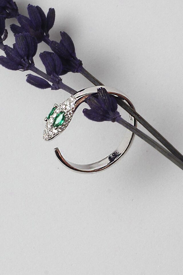 Ayarlanabilir Yılan Model Yüzük Zirkon Taşlı Zümrüt Yeşil  Rengi 925 Ayar Gümüş Yüzük