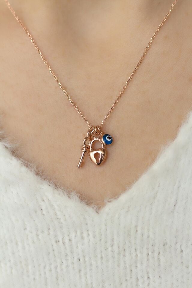 Kalp Anahtar Figürlü Nazar Boncuklu 925 Ayar Gümüş Kolye