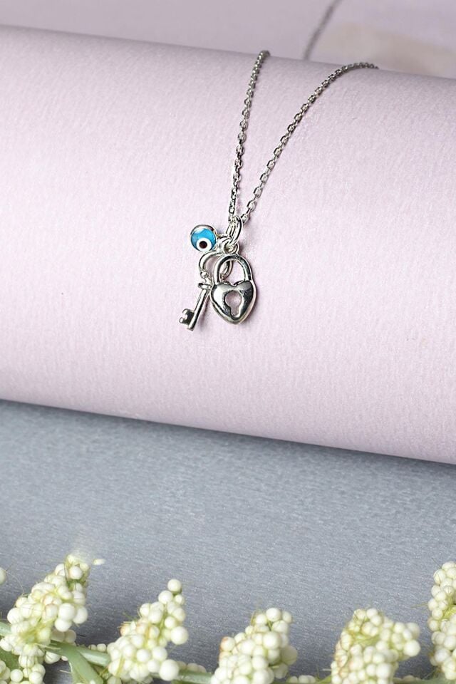 Kalp Anahtar Figürlü Nazar Boncuklu 925 Ayar Gümüş Kolye