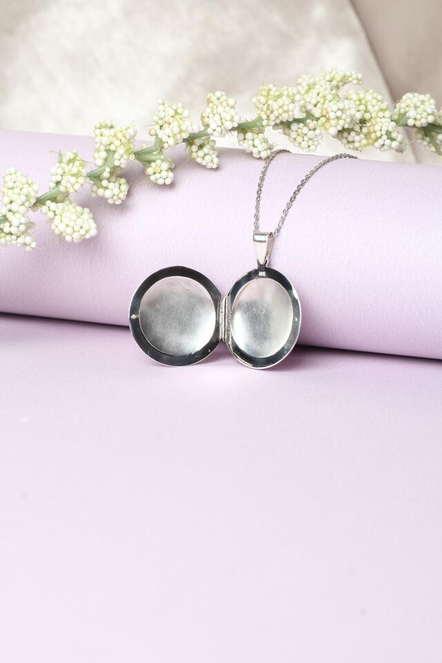 Resimlik Kolye Yuvarlak Madalyon Desenli Gümüş Zincir 925 Ayar Kolye