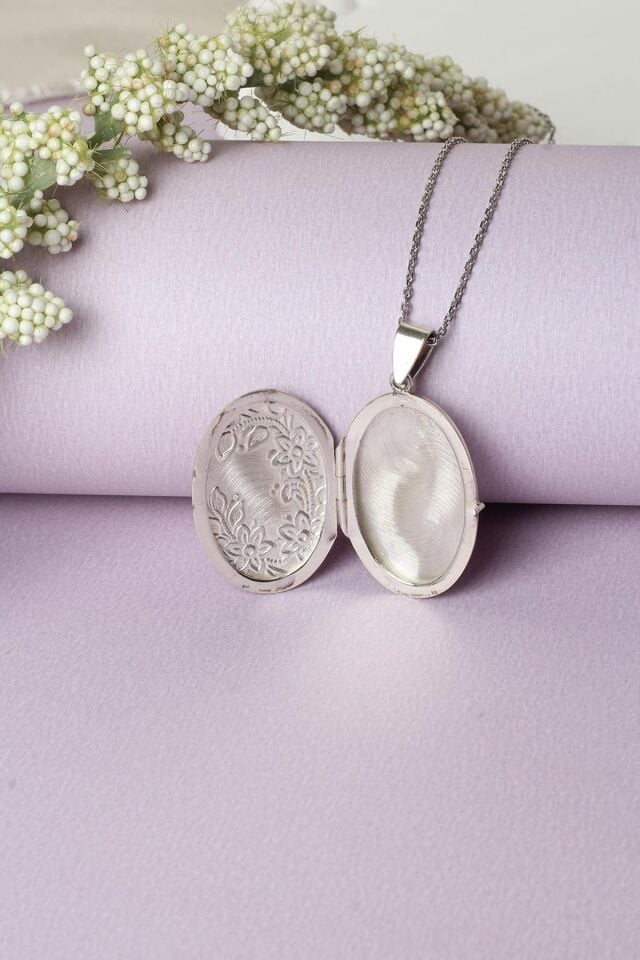 Resimlik Kolye Oval Madalyon Desenli Zincir 925 Ayar Gümüş Kolye