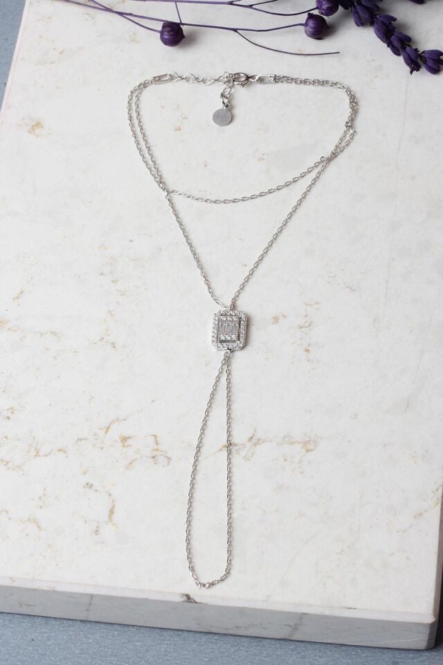 Şahmeran El Zinciri Kare Zirkon Taşlı 925 Ayar Gümüş