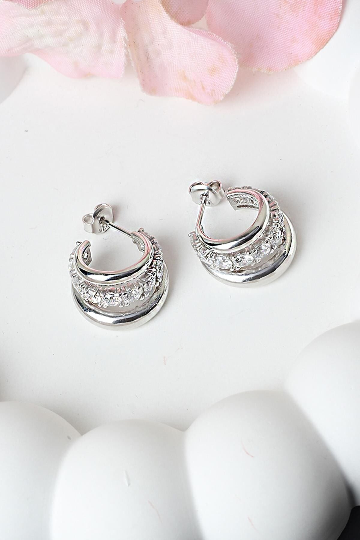 Halka Küpe Beyaz Silver Zirkon Taşlı 925 Ayar Gümüş Küpe
