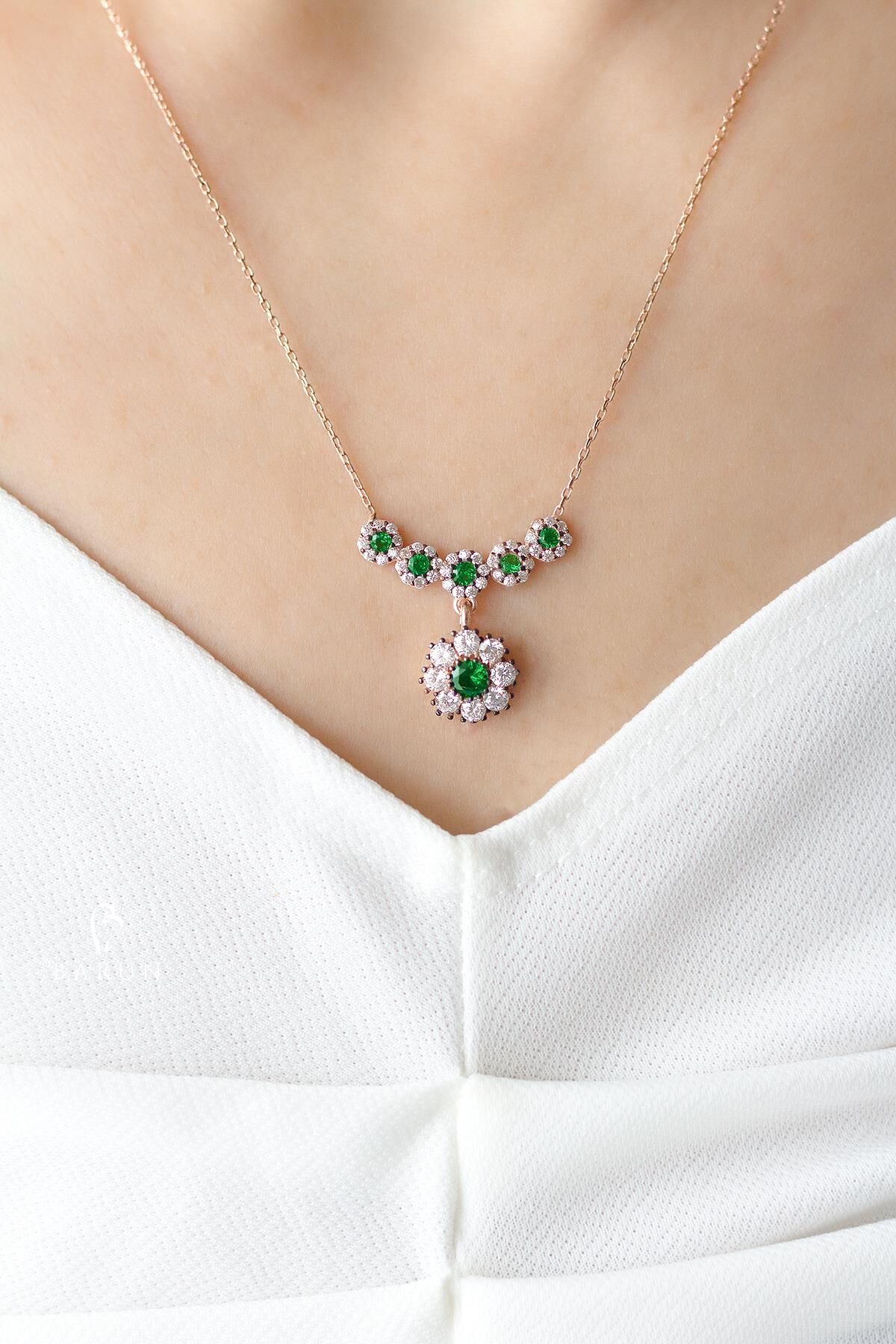 Yuvarlak Zümrüt Model 925 Ayar Gümüş Kolye - Rose