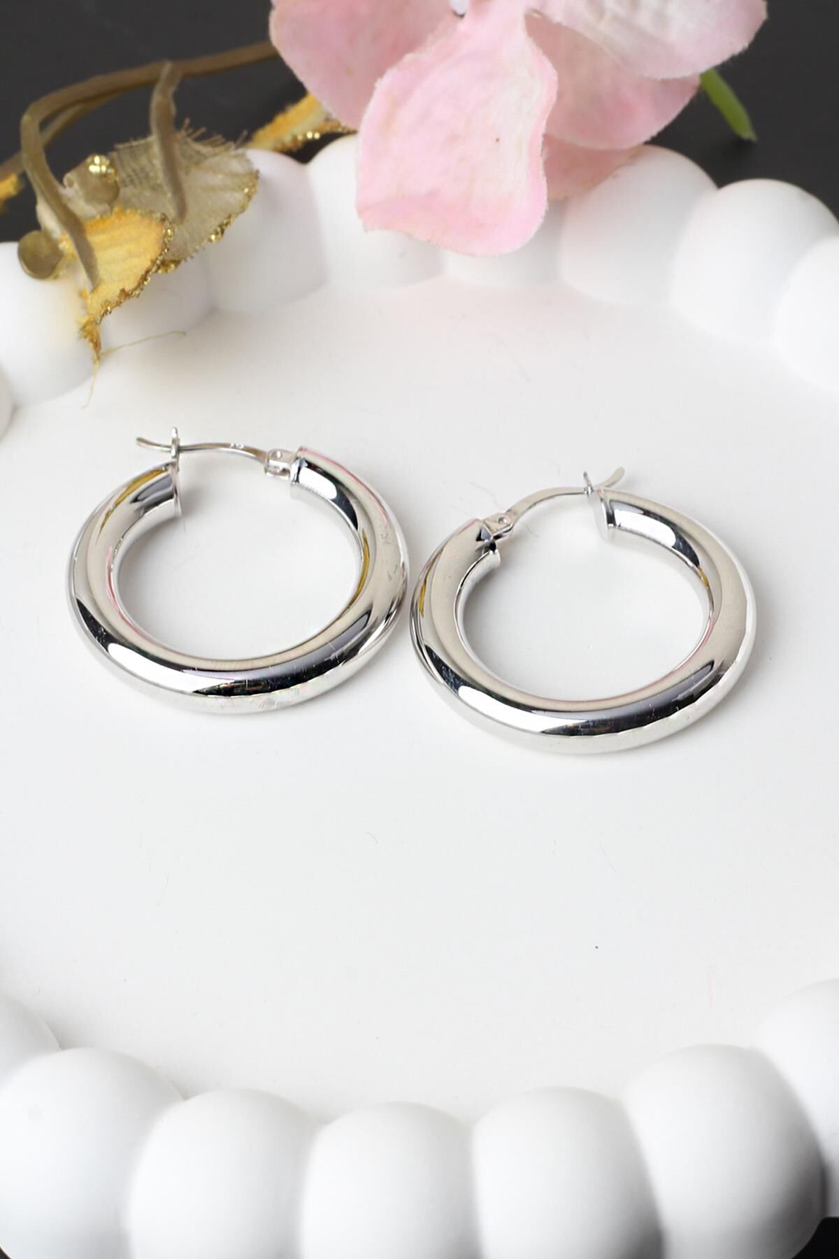 Halka Küpe Kalın Bombeli Silver Beyaz 925 Ayar Gümüş Küpe