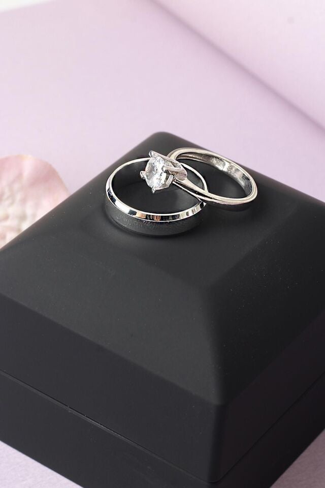 Alyans Tektaş Yüzük Seti 925 Ayar Zirkon Taşlı Beyaz Silver Gümüş Yüzük Seti Nişan Düğün Alyans