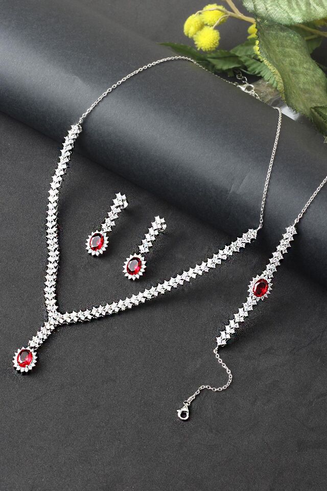 Gümüş Set Gerdanlık Kolye Küpe Bileklik Yakut Zümrüt Safir 925 Ayar Zirkon Taşlı Beyaz Silver Zincirli Set Özel Günler Düğün Nişan Kına Abiye Set