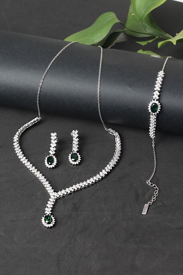 Gümüş Set Gerdanlık Kolye Küpe Bileklik Yakut Zümrüt Safir 925 Ayar Zirkon Taşlı Beyaz Silver Zincirli Set Özel Günler Düğün Nişan Kına Abiye Set